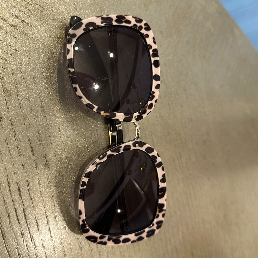 Kate Spade New York sunglasses